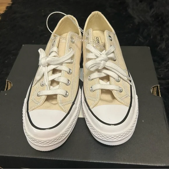 CONVERSE Chuck 70 canvas lace up low top shoes sneakers women’s 8.5 new - Picture 6 of 7